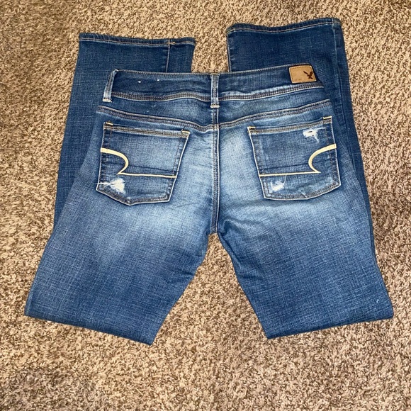 American Eagle Ripped Jeans - Picture 2 of 4